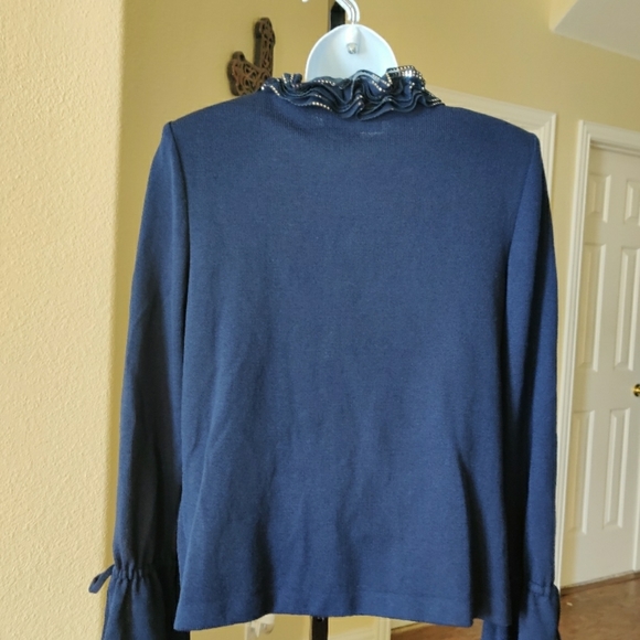 St. John Evening Navy Blue Embellished Ruffled Long Sleeve Knit Cardigan Sz 6 - Picture 7 of 11